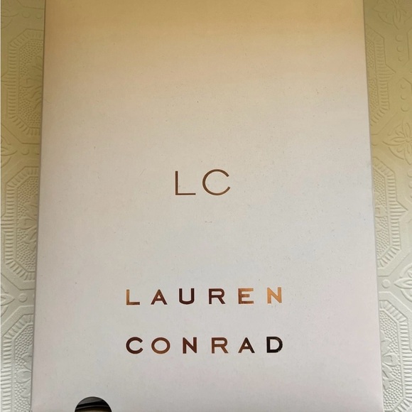 LC Lauren Conrad Red Velvet Mary Jane Heels - Picture 3 of 6